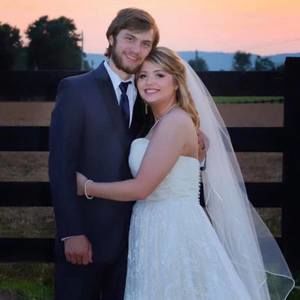 Meet your Posher, Bailey